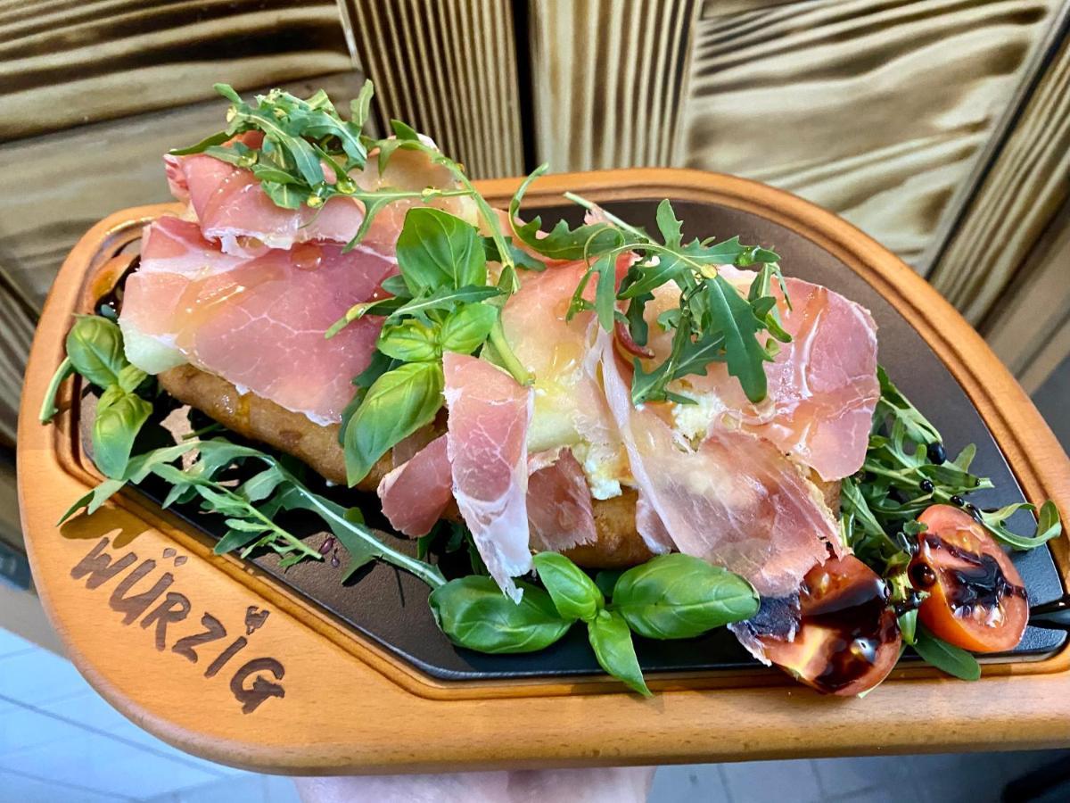 Hotel Restaurant Wuerzig In Uerzig Ngoại thất bức ảnh